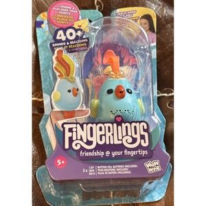 Fingerlings Sweet Tweets Interactive Blue Lionel Bird 40+ Sounds & Reactions
